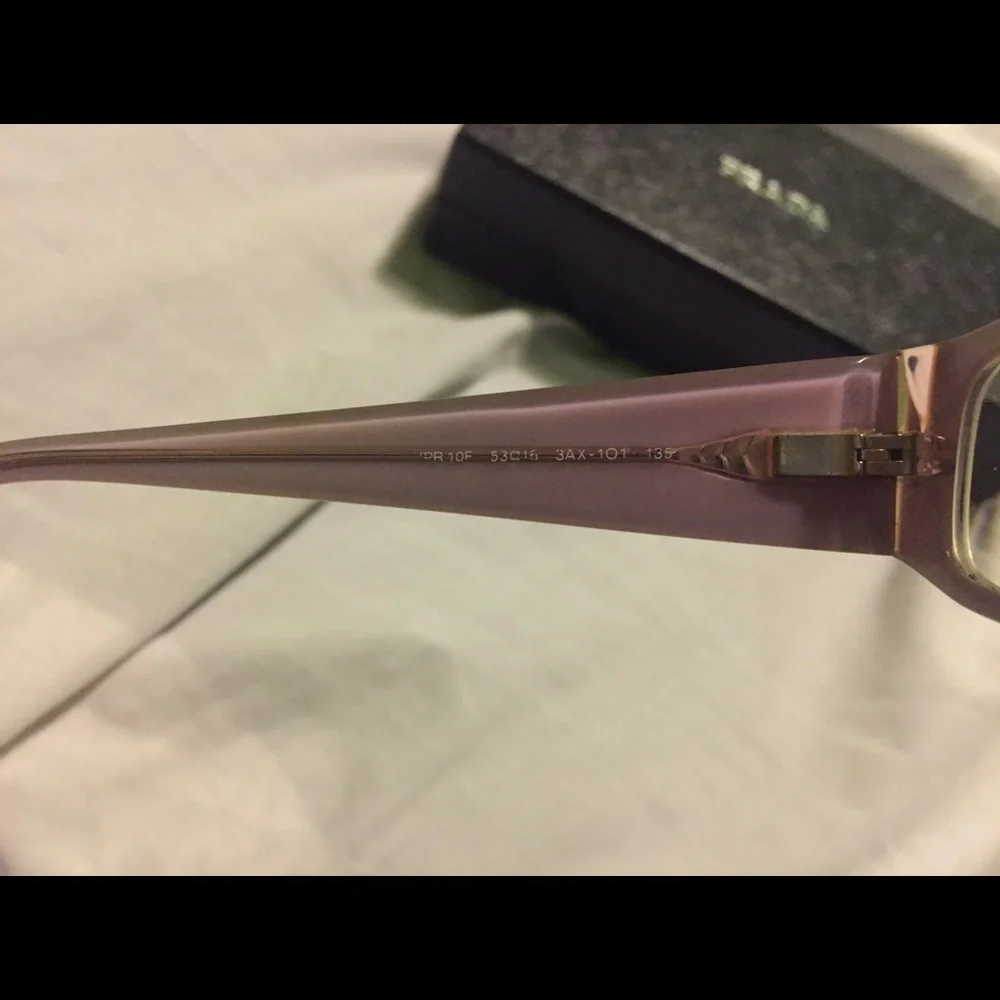 COPY - PRADA PR 10FV - Picture 4 of 9